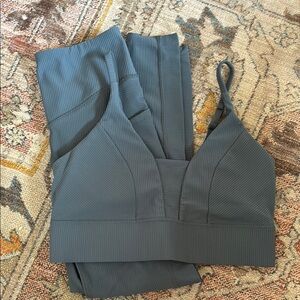 Old Navy textured athletic set